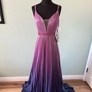 NWT Night Studio Metallic Ombré Prom Dress Multiple Sizes 4-16